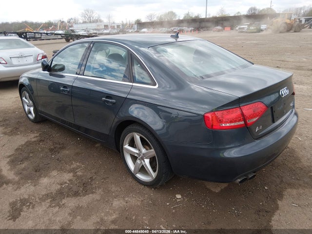 2011 AUDI A4 WAUFFAFL1BA097199 Photo 2