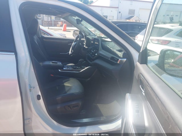 2023 Toyota Highlander Platinum მანქანა იყიდება აუქციონზე, vin: 5TDKDRAH4PS032611, აუქციონის ნომერი: 44848053