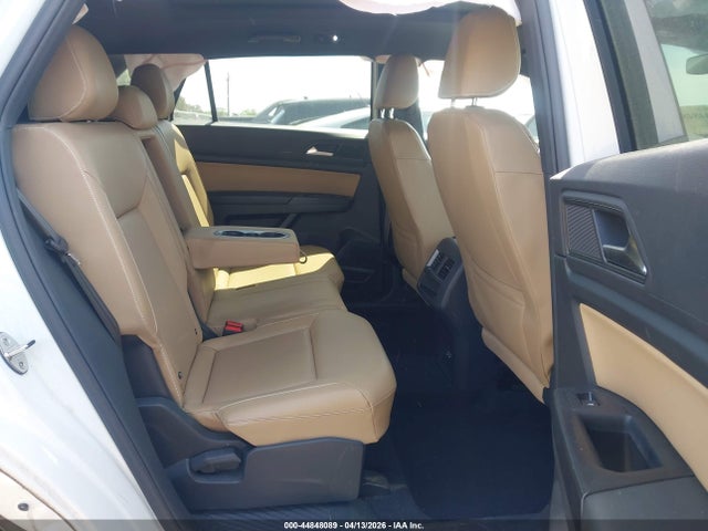 Продажа на аукционе авто 2020 Volkswagen Atlas Cross Sport 3.6l V6 Sel, vin: 1V2ME2CA0LC220131, номер лота: 44848089