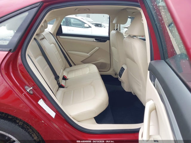 44848099 :رقم المزاد ، 1VWLA7A33KC007762 vin ، 2019 Volkswagen Passat 2.0t Wolfsburg Edition مزاد بيع
