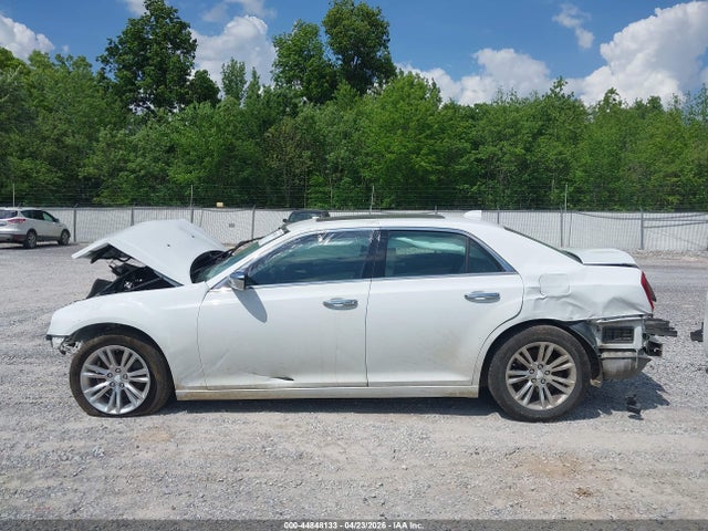 Продаж на аукціоні авто 2016 Chrysler 300c, vin: 2C3CCAEG6GH182118, номер лоту: 44848133