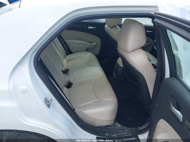 Продаж на аукціоні авто 2016 Chrysler 300c, vin: 2C3CCAEG6GH182118, номер лоту: 44848133