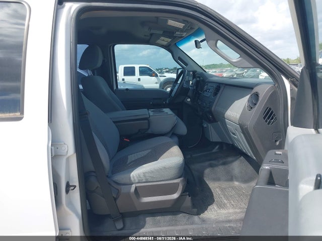 2016 Ford F-450 Xl მანქანა იყიდება აუქციონზე, vin: 1FT8W4DT2GED31656, აუქციონის ნომერი: 44848141