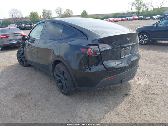 Продажа на аукционе авто 2025 Tesla Model Y Long Range Dual Motor All-wheel Drive, vin: 7SAYGDEE6SA360372, номер лота: 44848150