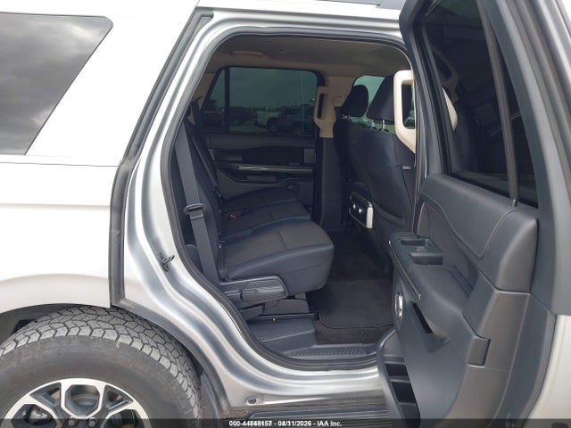 1FMJU1FT6NEA53677 Ford Expedition Xl
