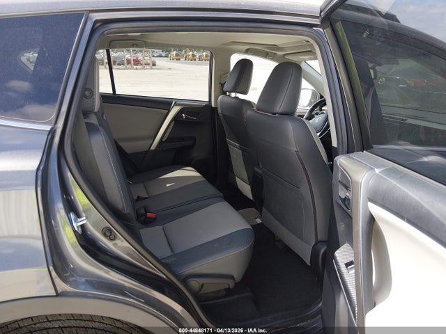 2014 Toyota Rav4 Limited მანქანა იყიდება აუქციონზე, vin: JTMDFREVXEJ011632, აუქციონის ნომერი: 44848171