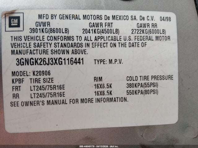 Продажа на аукционе авто 1999 Chevrolet Suburban 2500, vin: 3GNGK26J3XG116441, номер лота: 44848179