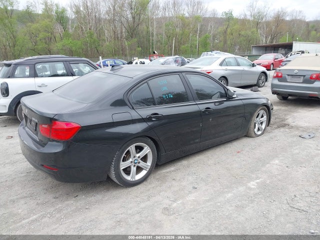 2015 Bmw 328i Xdrive მანქანა იყიდება აუქციონზე, vin: WBA3B5C51FF960992, აუქციონის ნომერი: 44848191