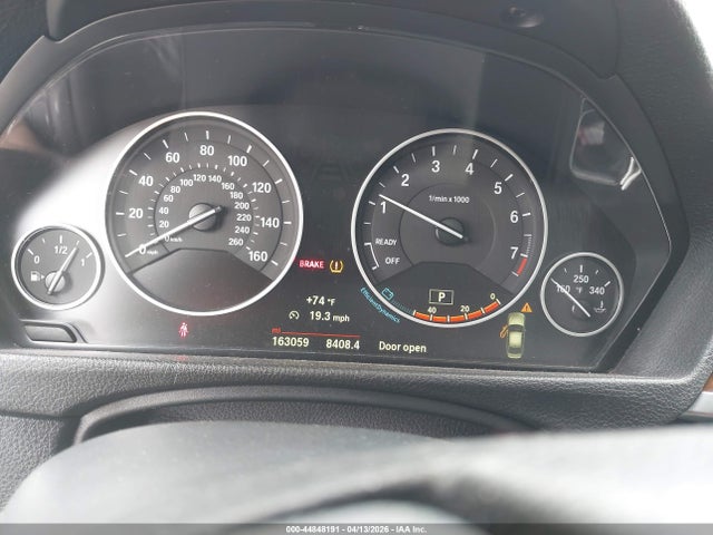 2015 Bmw 328i Xdrive მანქანა იყიდება აუქციონზე, vin: WBA3B5C51FF960992, აუქციონის ნომერი: 44848191