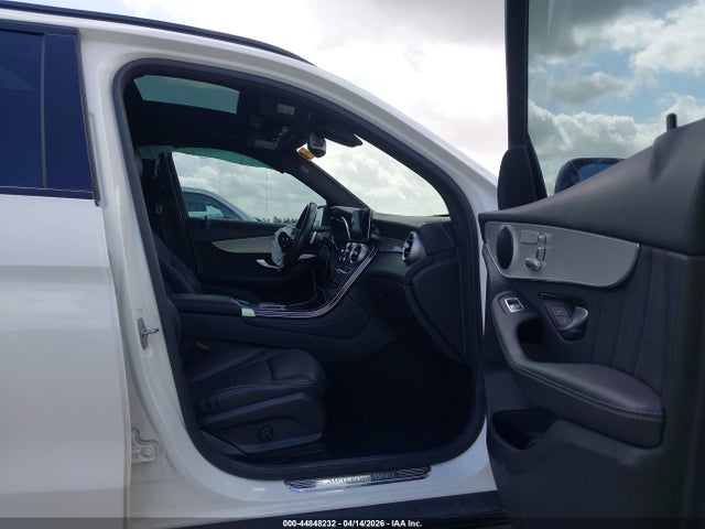 44848232 :رقم المزاد ، W1N0G8DB3MV281461 vin ، 2021 Mercedes-benz Glc 300 Suv مزاد بيع