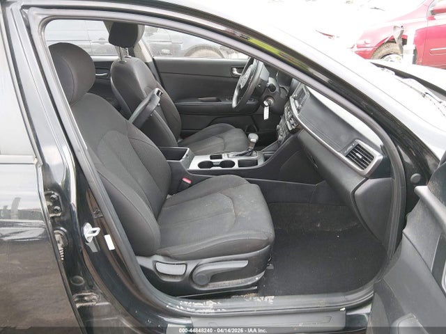 44848240 :رقم المزاد ، 5XXGT4L37HG147316 vin ، 2017 Kia Optima Lx مزاد بيع