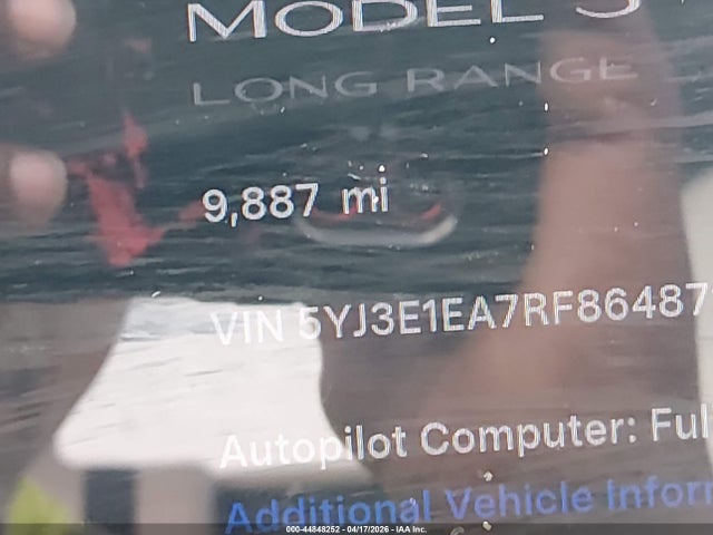 Продажа на аукционе авто 2024 Tesla Model 3, vin: 5YJ3E1EA7RF864872, номер лота: 44848252