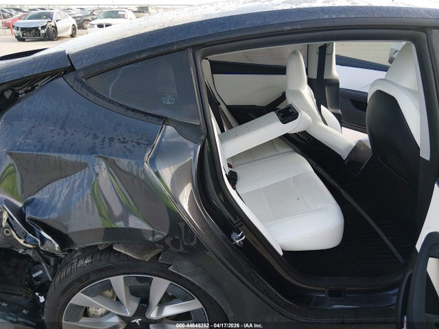 Продажа на аукционе авто 2024 Tesla Model 3, vin: 5YJ3E1EA7RF864872, номер лота: 44848252