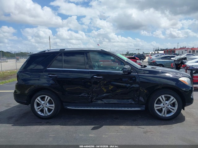 Продаж на аукціоні авто 2015 Mercedes-benz Ml 350, vin: 4JGDA5JB9FA609856, номер лоту: 44848280