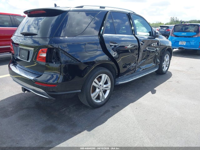 Продаж на аукціоні авто 2015 Mercedes-benz Ml 350, vin: 4JGDA5JB9FA609856, номер лоту: 44848280
