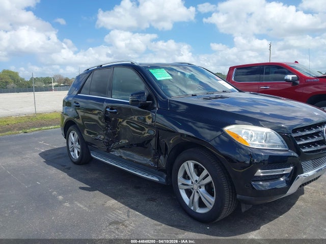 Продаж на аукціоні авто 2015 Mercedes-benz Ml 350, vin: 4JGDA5JB9FA609856, номер лоту: 44848280