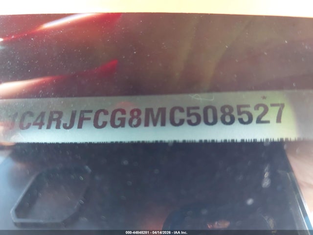 1C4RJFCG8MC508527 Jeep Grand Cherokee Overland 4x4