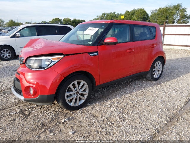 Продаж на аукціоні авто 2018 Kia Soul +, vin: KNDJP3A54J7592880, номер лоту: 44848309