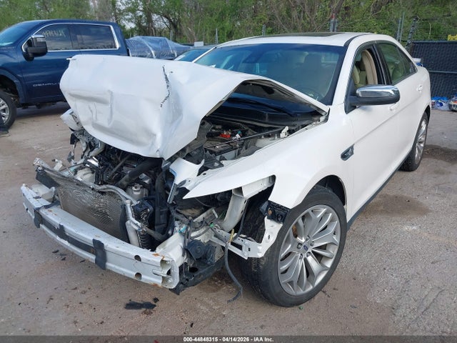 2018 Ford Taurus Limited მანქანა იყიდება აუქციონზე, vin: 1FAHP2F87JG118004, აუქციონის ნომერი: 44848315