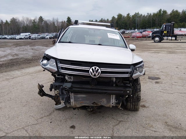 Aukcja sprzedaży 2018 Volkswagen Tiguan Limited 2.0t, vin: WVGBV7AX8JK004880, numer aukcji: 44848343