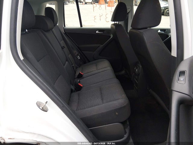 Aukcja sprzedaży 2018 Volkswagen Tiguan Limited 2.0t, vin: WVGBV7AX8JK004880, numer aukcji: 44848343