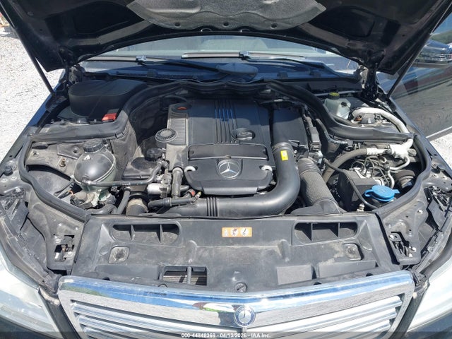 Aukcja sprzedaży 2012 Mercedes-benz C 250 Luxury, vin: WDDGF4HB0CA636190, numer aukcji: 44848368