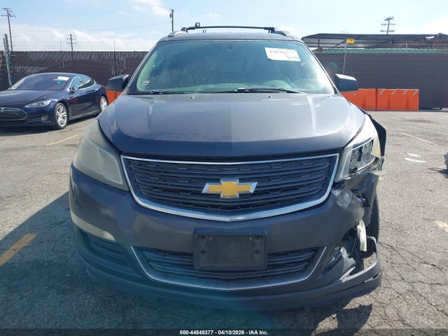 2014 Chevrolet Traverse Ls მანქანა იყიდება აუქციონზე, vin: 1GNKRFED9EJ326949, აუქციონის ნომერი: 44848377