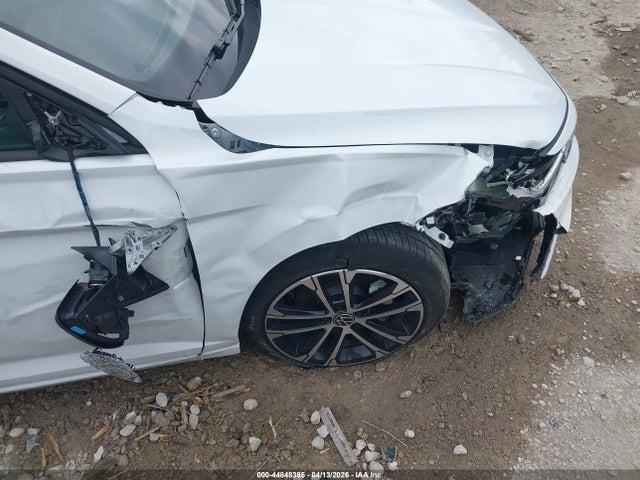 2025 Volkswagen Jetta 1.5t Sport მანქანა იყიდება აუქციონზე, vin: 3VWBX7BU6SM093360, აუქციონის ნომერი: 44848385