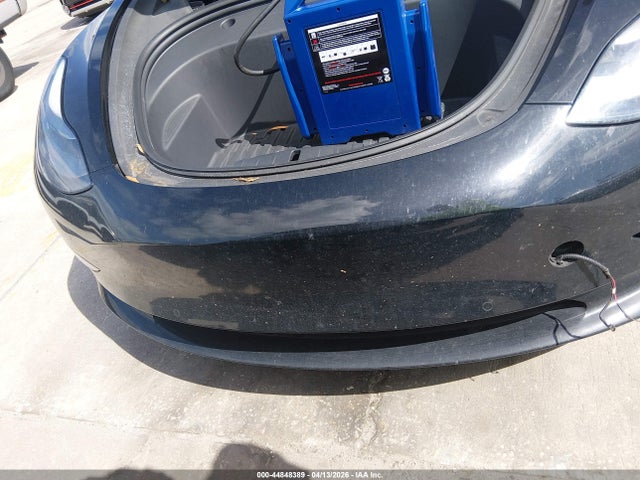 Продажа на аукционе авто 2022 Tesla Model 3 Long Range Dual Motor All-wheel Drive, vin: 5YJ3E1EB9NF185527, номер лота: 44848389