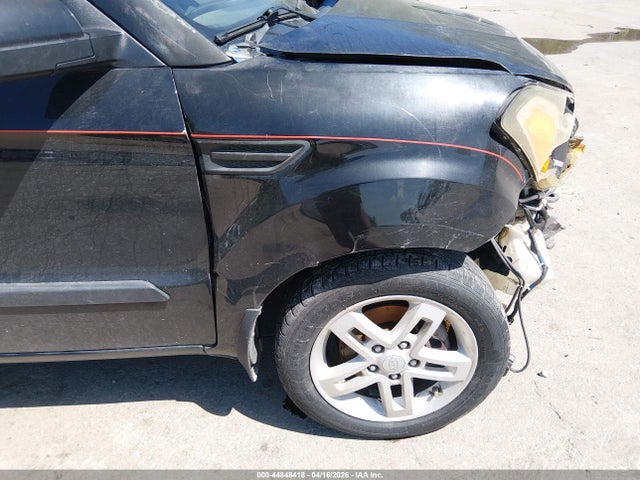 Auction sale of the 2010 Kia Soul +, vin: KNDJT2A22A7082149, lot number: 44848418