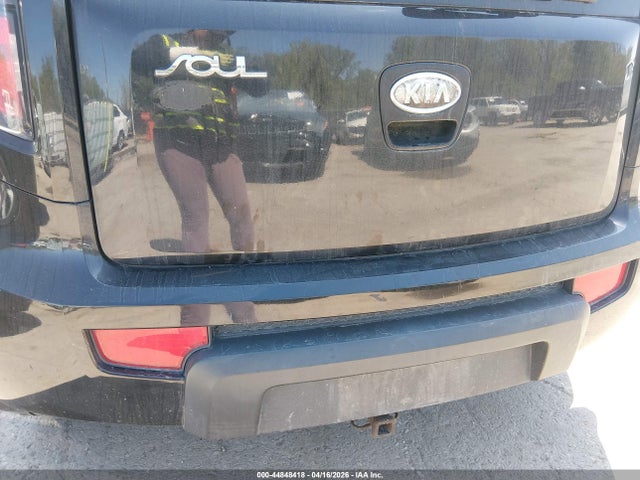 Auction sale of the 2010 Kia Soul +, vin: KNDJT2A22A7082149, lot number: 44848418