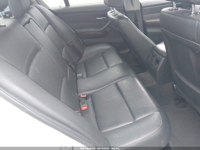 44848420 :رقم المزاد ، WBAPK5C55BA658064 vin ، 2011 Bmw 328i Xdrive مزاد بيع