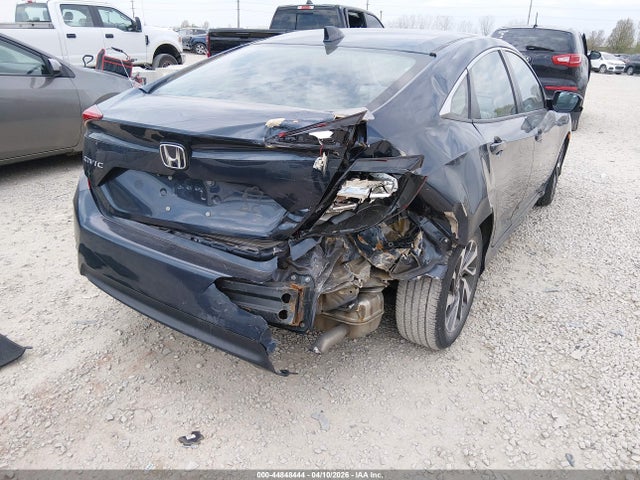 44848444 :رقم المزاد ، 19XFC2F74HE054082 vin ، 2017 Honda Civic Ex مزاد بيع