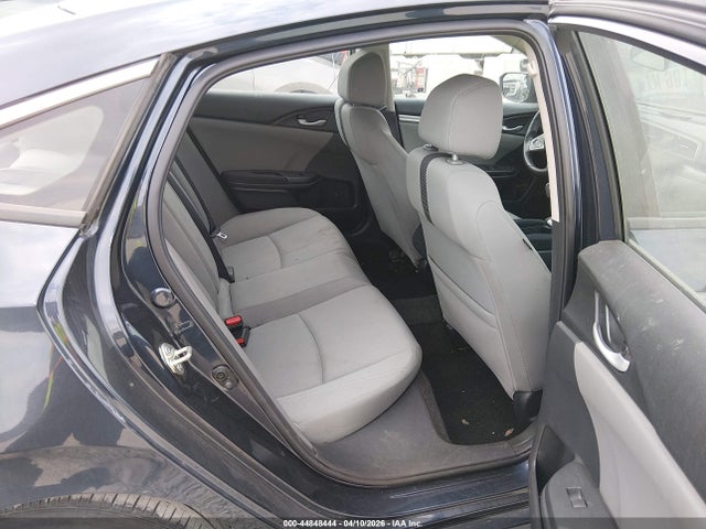 44848444 :رقم المزاد ، 19XFC2F74HE054082 vin ، 2017 Honda Civic Ex مزاد بيع