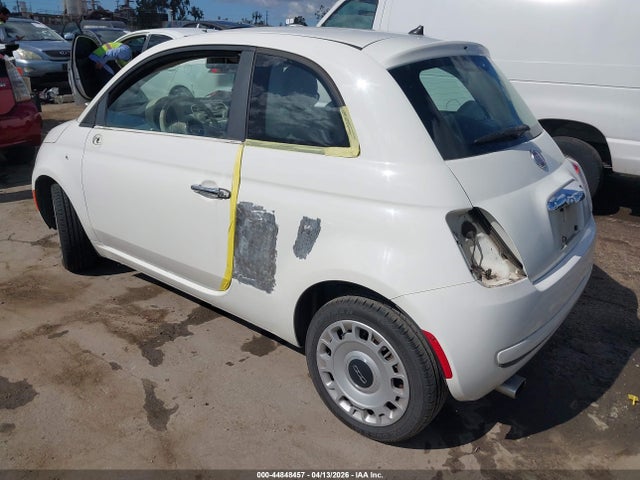 2013 FIAT 500 3C3CFFAR0DT554776 Photo 2