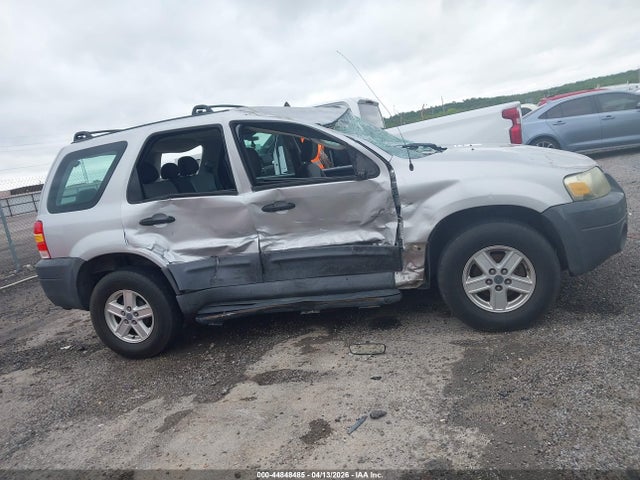 2005 Ford Escape Xls მანქანა იყიდება აუქციონზე, vin: 1FMYU02Z95KB94859, აუქციონის ნომერი: 44848485