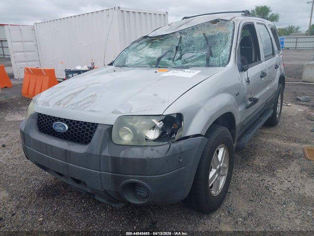 2005 Ford Escape Xls მანქანა იყიდება აუქციონზე, vin: 1FMYU02Z95KB94859, აუქციონის ნომერი: 44848485