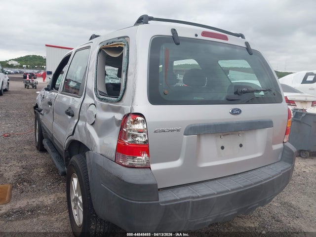 2005 Ford Escape Xls მანქანა იყიდება აუქციონზე, vin: 1FMYU02Z95KB94859, აუქციონის ნომერი: 44848485