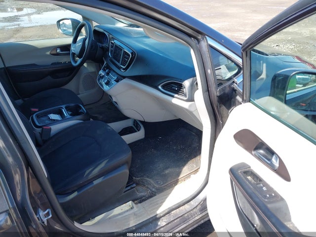 2018 Chrysler Pacifica Touring Plus მანქანა იყიდება აუქციონზე, vin: 2C4RC1FGXJR172181, აუქციონის ნომერი: 44848493