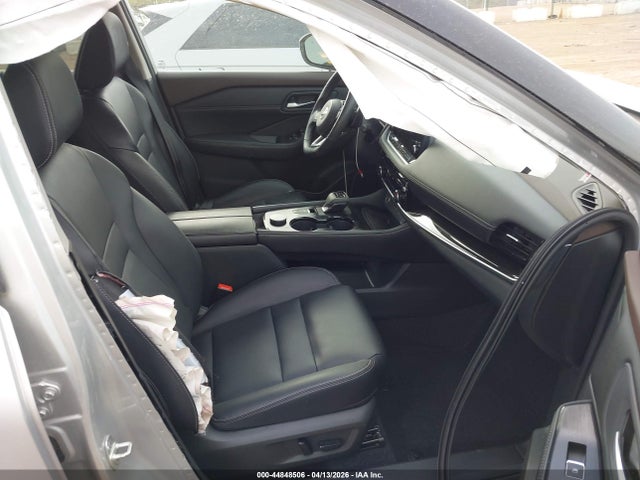 2023 Nissan Rogue Sl Intelligent Awd მანქანა იყიდება აუქციონზე, vin: 5N1BT3CB6PC750828, აუქციონის ნომერი: 44848506