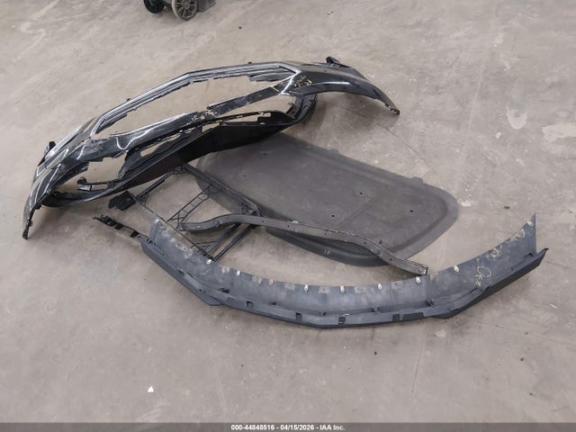 44848516 :رقم المزاد ، 1G1ZH5SX4HF270793 vin ، 2017 Chevrolet Malibu Premier مزاد بيع