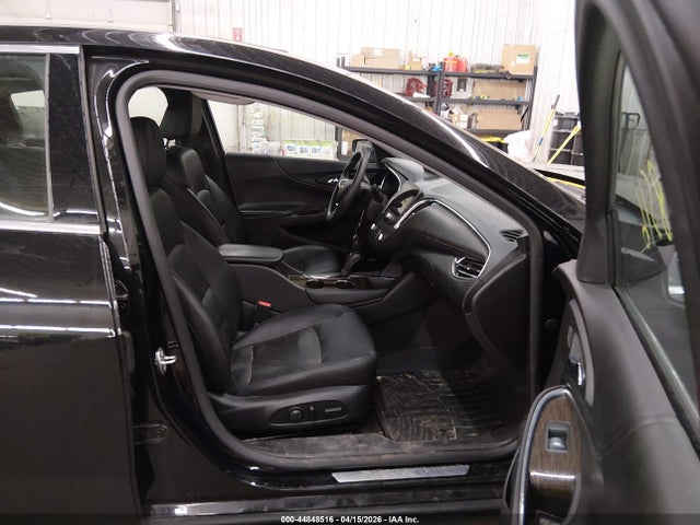 44848516 :رقم المزاد ، 1G1ZH5SX4HF270793 vin ، 2017 Chevrolet Malibu Premier مزاد بيع