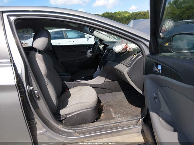Продаж на аукціоні авто 2014 Hyundai Sonata Gls, vin: 5NPEB4AC7EH938913, номер лоту: 44848539