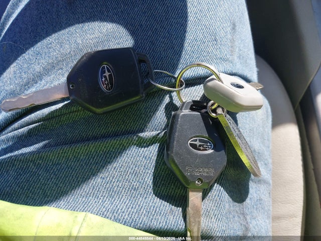 44848544 :رقم المزاد ، 4S4BRBCCXA3351266 vin ، 2010 Subaru Outback 2.5i Premium مزاد بيع