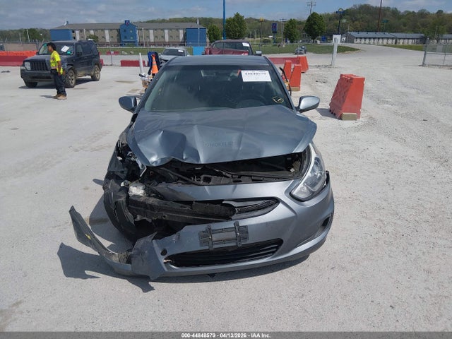 2017 Hyundai Accent Se მანქანა იყიდება აუქციონზე, vin: KMHCT5AEXHU355950, აუქციონის ნომერი: 44848579