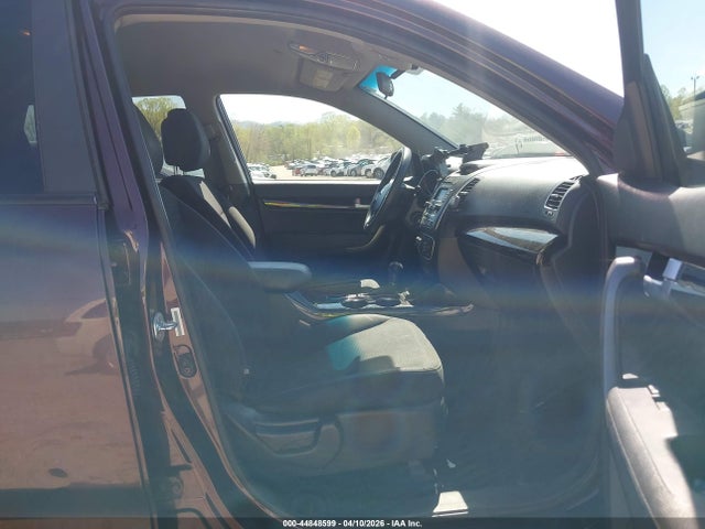 2015 Kia Sorento Lx V6 მანქანა იყიდება აუქციონზე, vin: 5XYKTDA74FG649001, აუქციონის ნომერი: 44848599