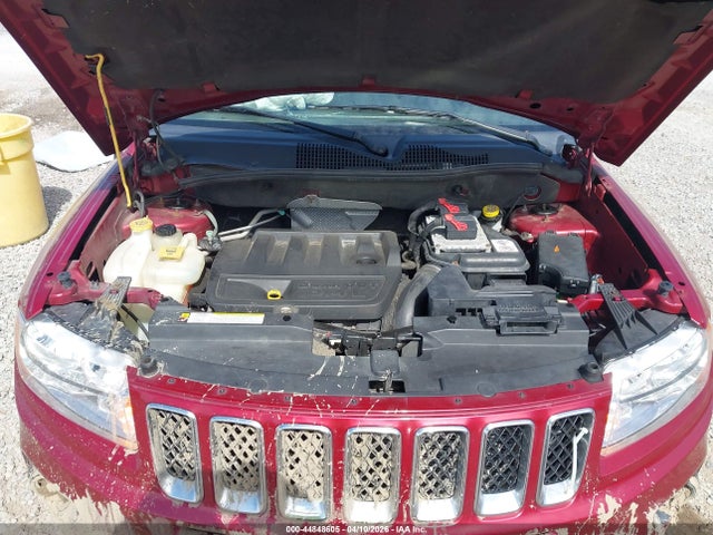 44848605 :رقم المزاد ، 1J4NT1FB1BD170675 vin ، 2011 Jeep Compass مزاد بيع