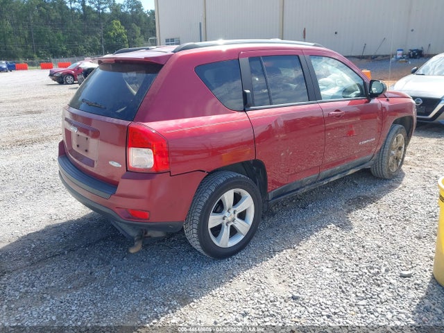 44848605 :رقم المزاد ، 1J4NT1FB1BD170675 vin ، 2011 Jeep Compass مزاد بيع