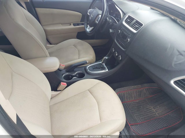 44848651 :رقم المزاد ، 1C3CDZCB7CN147561 vin ، 2012 Dodge Avenger Sxt مزاد بيع