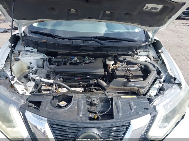 Aukcja sprzedaży 2018 Nissan Rogue S, vin: 5N1AT2MT2JC705275, numer aukcji: 44848656
